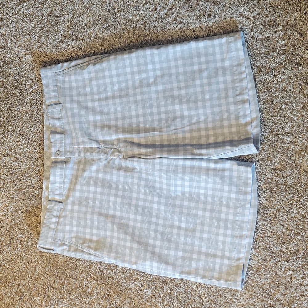 Nike Golf Dri-fit plaid shorts. Summer time Golf days Golf Pro